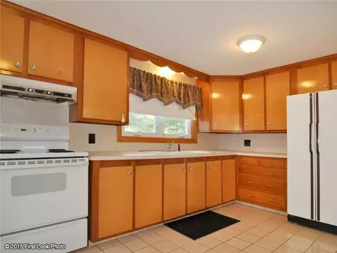 71 Limestone Rd, Warwick, RI 02889 photo 7