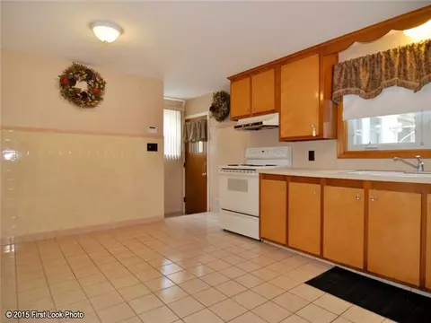 71 Limestone Rd, Warwick, RI 02889 photo 6
