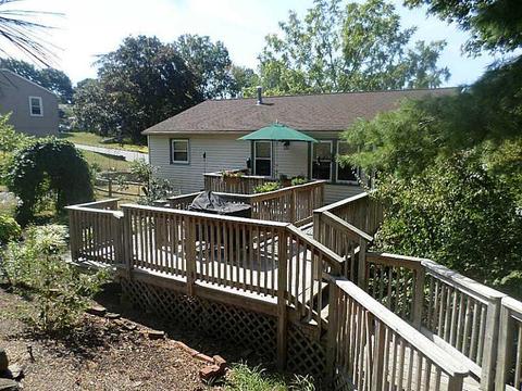 284 Walnut Hill Rd, Woonsocket, RI 02895 photo 16