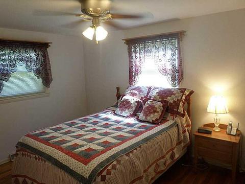 284 Walnut Hill Rd, Woonsocket, RI 02895 photo 6