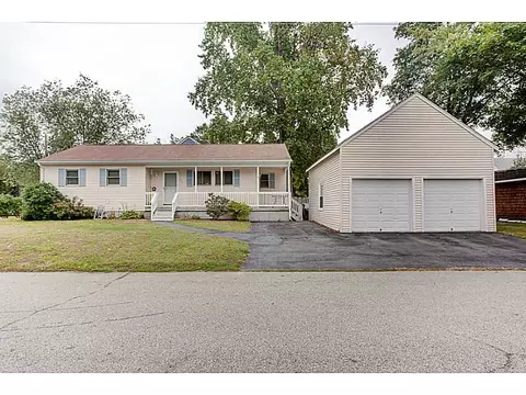 166 Burt St, Warwick, RI 02886 photo 1