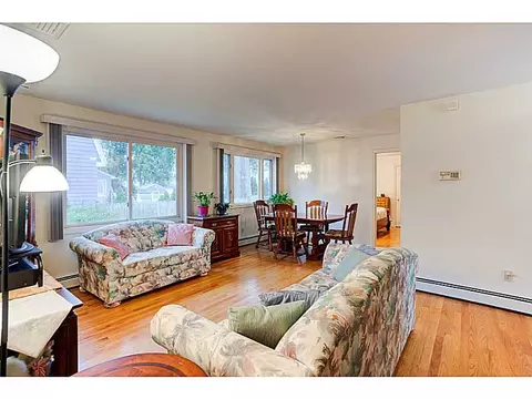 166 Burt St, Warwick, RI 02886 photo 7