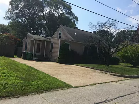 144 Palace Ave, Warwick, RI 02886 photo 1