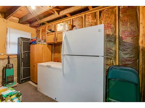 436 Beacon Ave, Woonsocket, RI 02895 photo 18