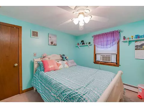 436 Beacon Ave, Woonsocket, RI 02895 photo 12
