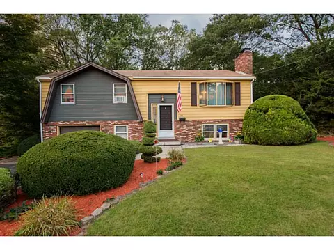 436 Beacon Ave, Woonsocket, RI 02895 photo 1