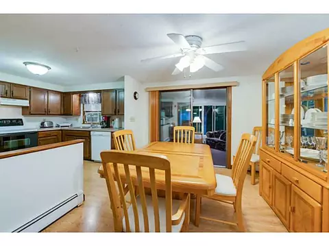 436 Beacon Ave, Woonsocket, RI 02895 photo 6