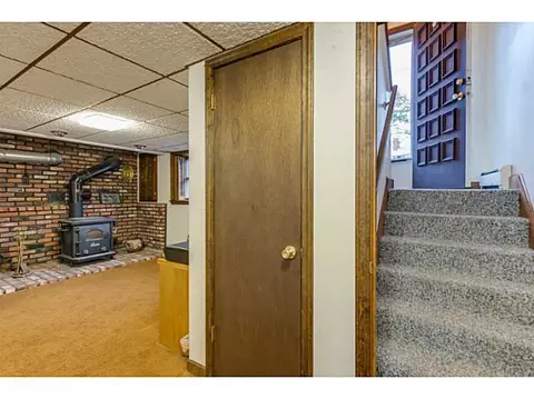 436 Beacon Ave, Woonsocket, RI 02895 photo 17