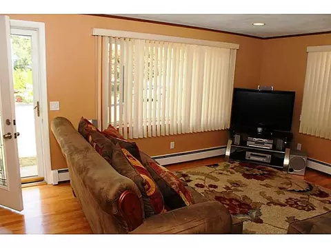 8 Progress Ave, Johnston, RI 02919 photo 8