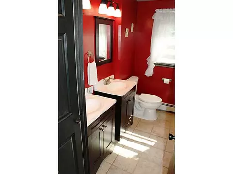 8 Progress Ave, Johnston, RI 02919 photo 11