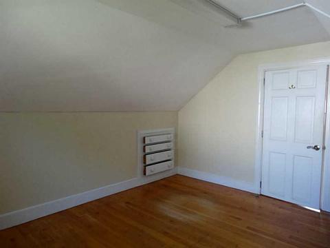 65 Macarthur Dr, Warwick, RI 02886 photo 9