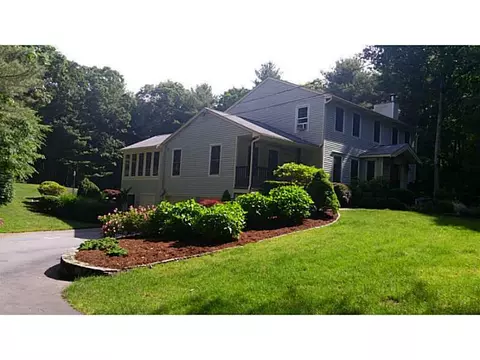55 Falcon Ridge Dr, Exeter, RI 02822 photo 1