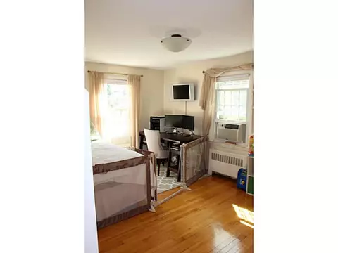 19 Chapel St, Warwick, RI 02886 photo 16