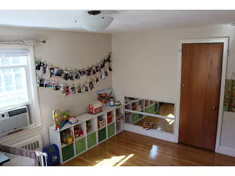 19 Chapel St, Warwick, RI 02886 photo 17