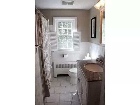 19 Chapel St, Warwick, RI 02886 photo 18