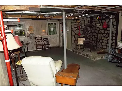 749 Cooper Rd, Glocester, RI 02814 photo 18