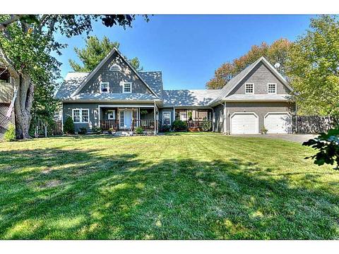 109 Falcon Ave, Warwick, RI 02888 photo 1
