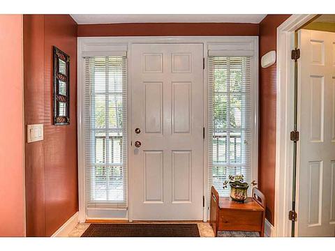 109 Falcon Ave, Warwick, RI 02888 photo 5
