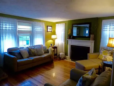 8 Pilgrim Dr, Warwick, RI 02888 photo 10