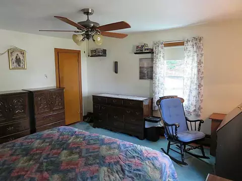 37 Miles Ave, Woonsocket, RI 02895 photo 11