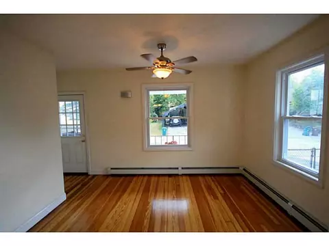 162 Cooper Ave, Woonsocket, RI 02895 photo 3