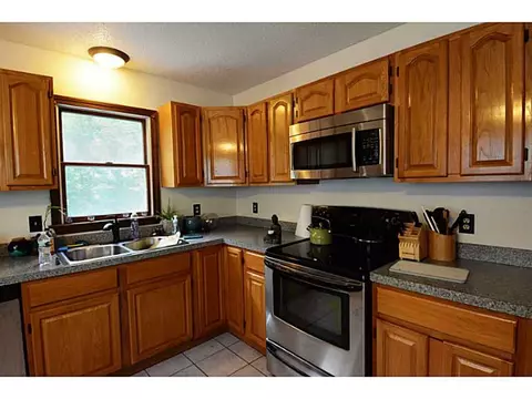 17 Ashaway Rd, Westerly, RI 02891 photo 4