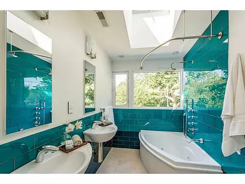 87 Kirby Ave, Warwick, RI 02889 photo 18