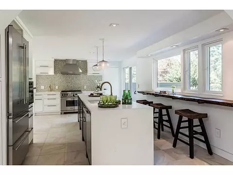 87 Kirby Ave, Warwick, RI 02889 photo 7