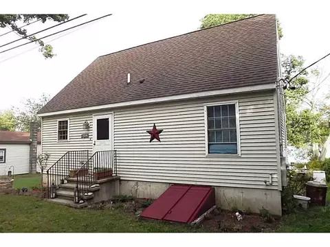 124 Corys Ln, Fall River, MA 02721 photo 18