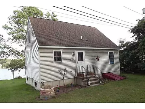124 Corys Ln, Fall River, MA 02721 photo 17