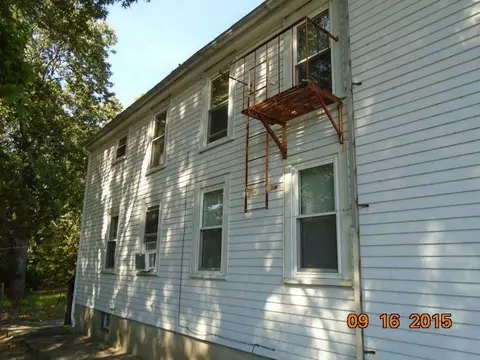 2923 Post Rd, Warwick, RI 02886 photo 3