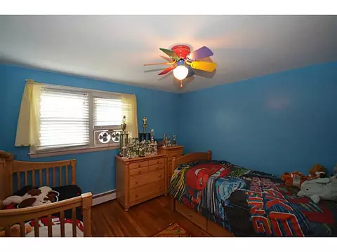 136 Phillips Ave, Warwick, RI 02888 photo 10