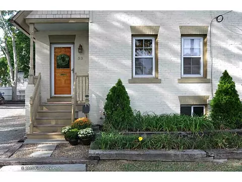 53 Cedar Ave, Riverside, RI 02915 photo 1