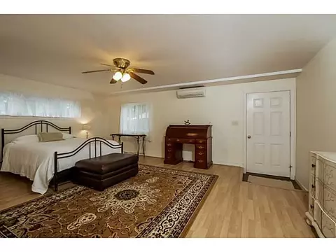 6 Prudence Ln, Warren, RI 02885 photo 17
