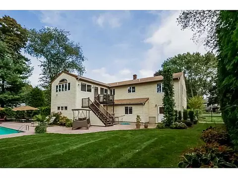 6 Prudence Ln, Warren, RI 02885 photo 21