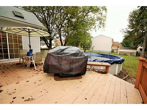 102 Temple St, Woonsocket, RI 02895 photo 20