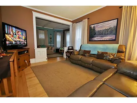 102 Temple St, Woonsocket, RI 02895 photo 1