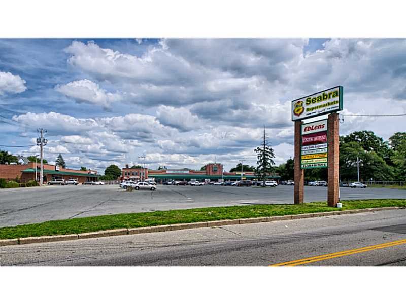 440 Stafford Rd, Fall River, MA 02721 photo 1