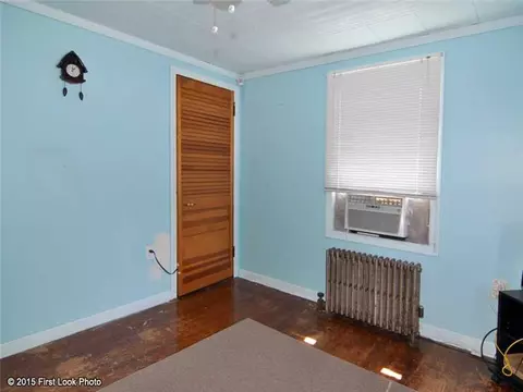 84 Wayne St, Warwick, RI 02889 photo 11