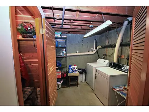 159 Circle Dr, West Warwick, RI 02893 photo 19