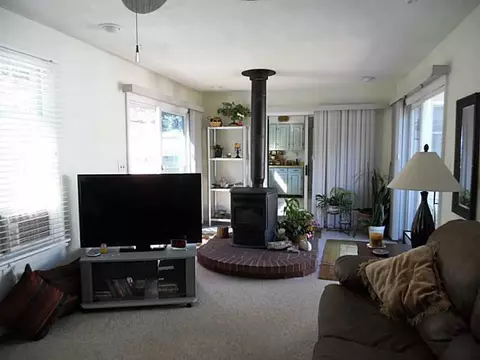 6 Colonial Dr, Westerly, RI 02891 photo 14
