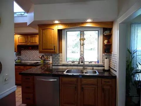 6 Colonial Dr, Westerly, RI 02891 photo 8