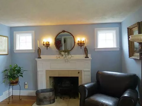 76 Autumn St, Cranston, RI 02910 photo 2