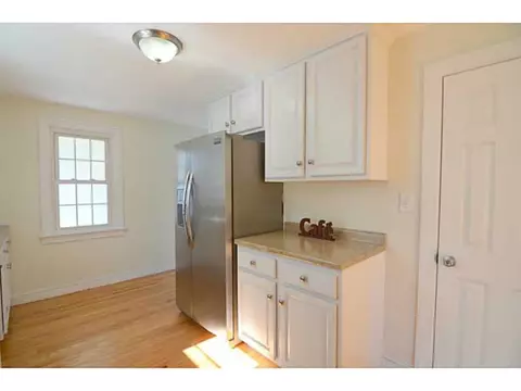 6 Abbey Ave, Warwick, RI 02888 photo 5
