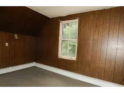 154 Grove Ave, Warwick, RI 02889 photo 6