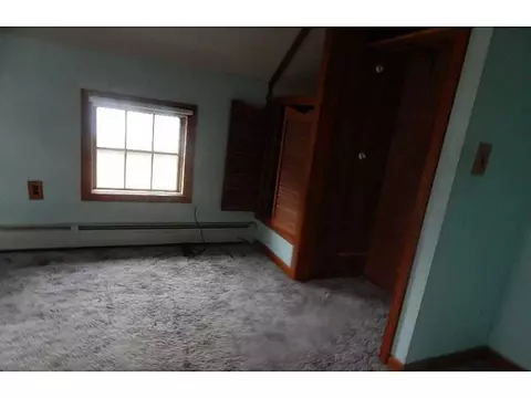 154 Grove Ave, Warwick, RI 02889 photo 4