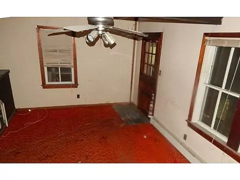 154 Grove Ave, Warwick, RI 02889 photo 7