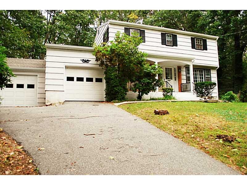 72 Christy Hill Rd, Gales Ferry, CT 06335 photo 1
