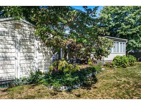 24 Deerfield Dr, Warwick, RI 02886 photo 24