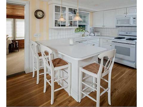 24 Deerfield Dr, Warwick, RI 02886 photo 6